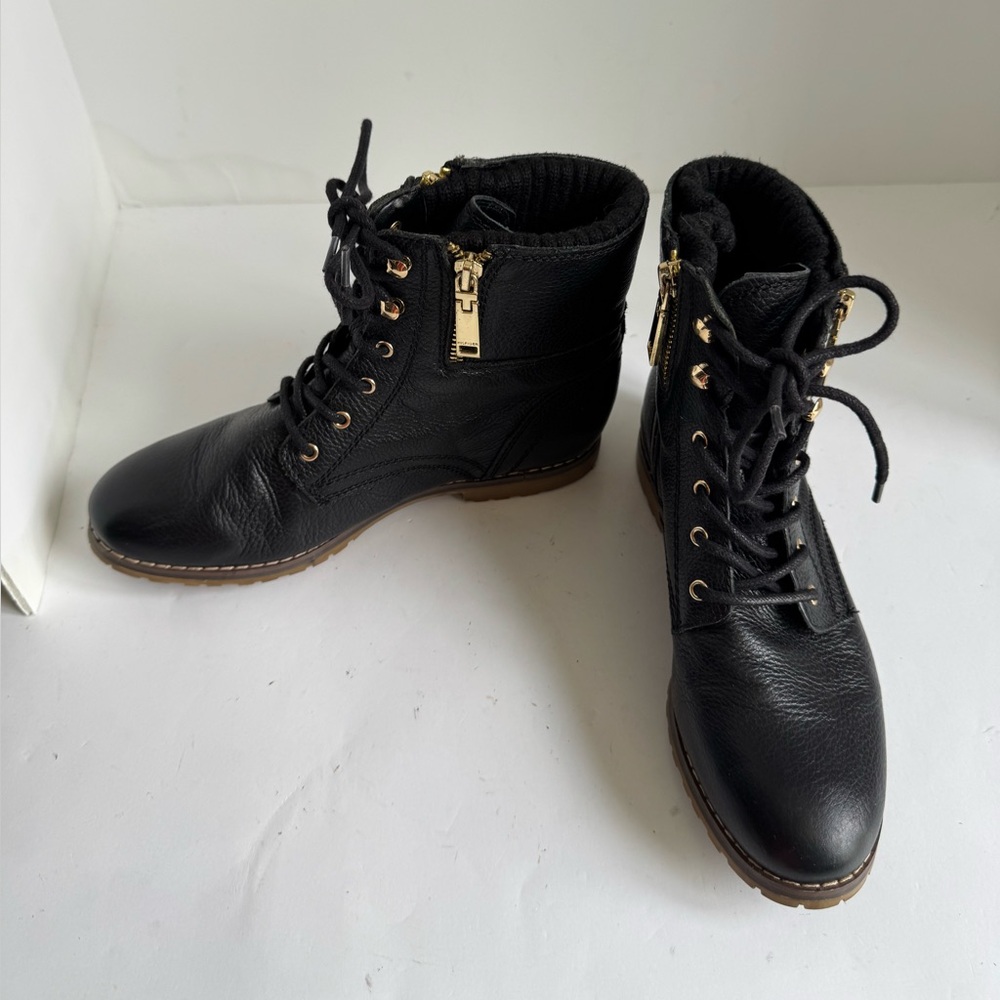 Tommy Hilfiger TWMINNY womens Black Leather Size 7M ankle combat boots